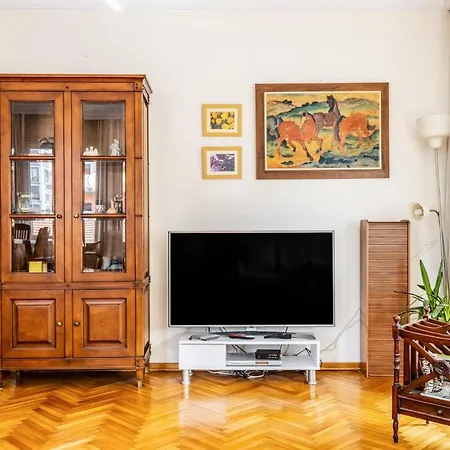 Stylish And Spacious Flat In Erenkoy * Стамбул